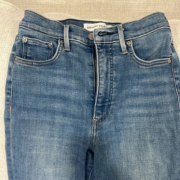 Denim Forum Lola High Rise Skinny - Picture 3 of 5